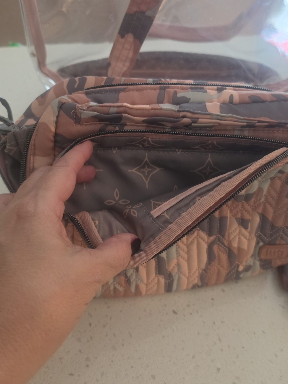 LUG BAGS IN PINK Camouflage - Picture 2 of 6